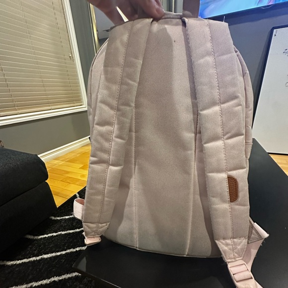 backpack - Picture 8 of 9